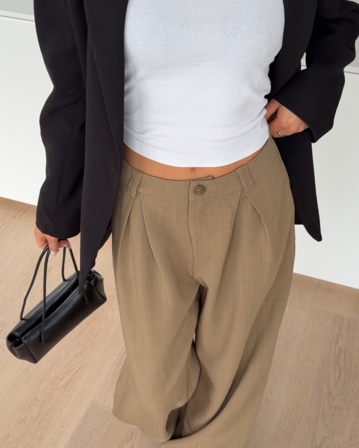 CARGO SUIT PANTS TAUPE – Taupe | avenuegirls.de Damenmode