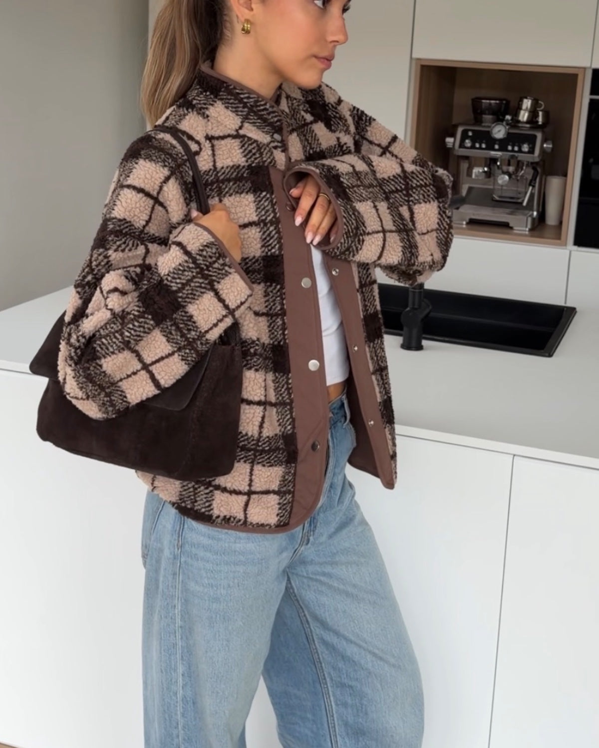 KARO BUTTON JACKET BROWN – Braun | avenuegirls.de Damenmode