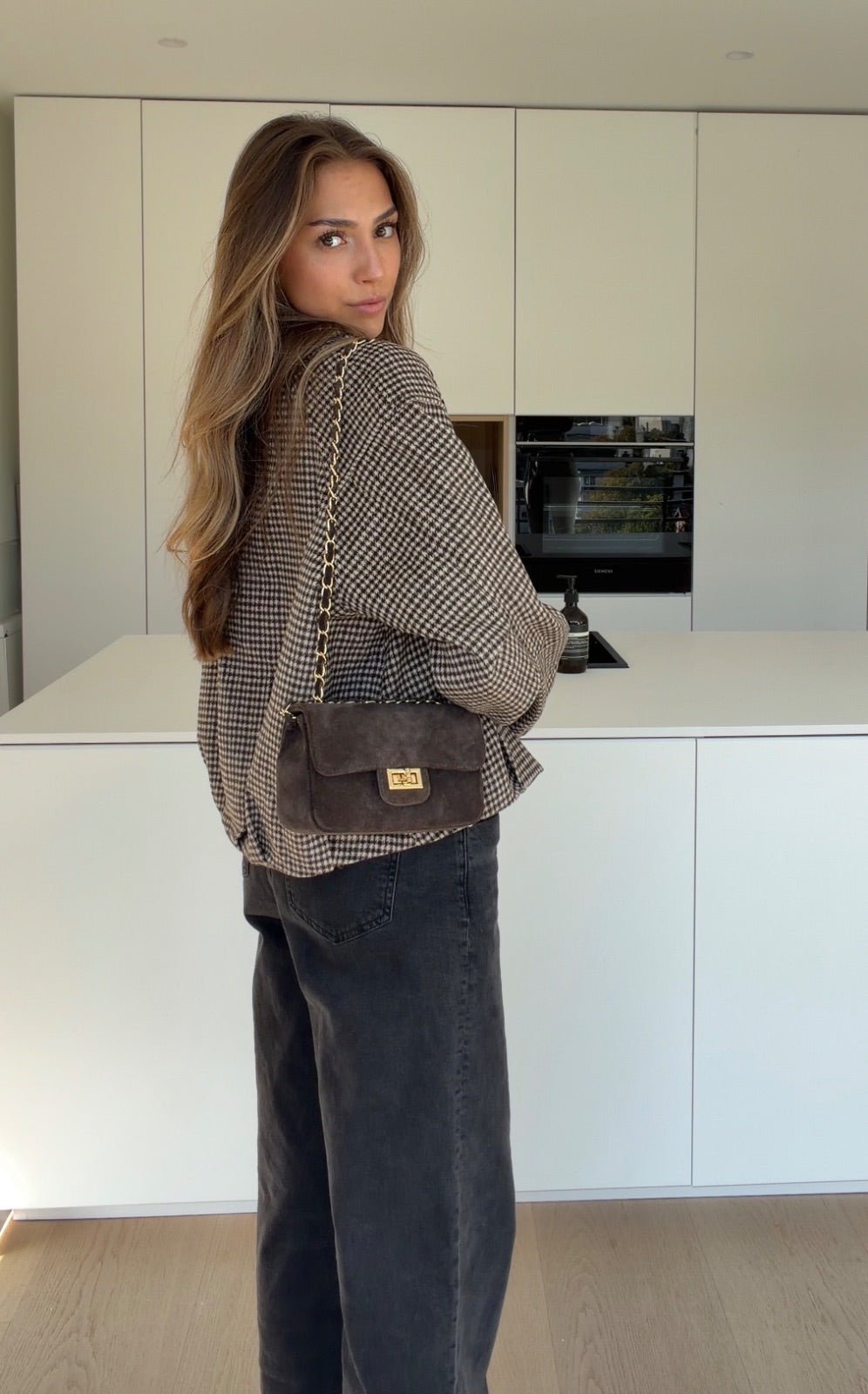 KARO ZIP JACKET BROWN – Braun | avenuegirls.de Damenmode