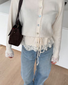 LACE CARDIGAN CREAM – Creme | avenuegirls.de Damenmode