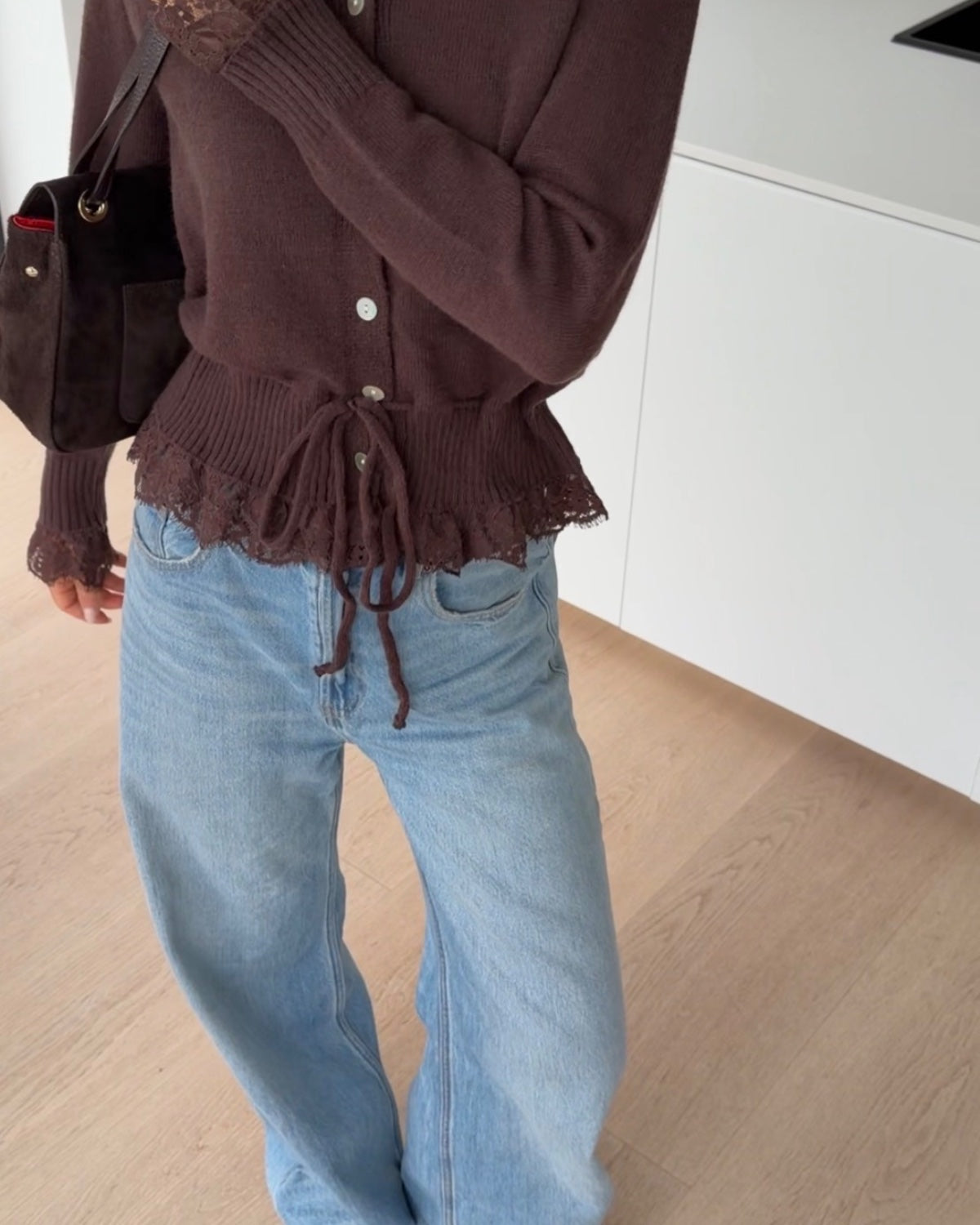 LACE CARDIGAN BROWN – Braun | avenuegirls.de Damenmode