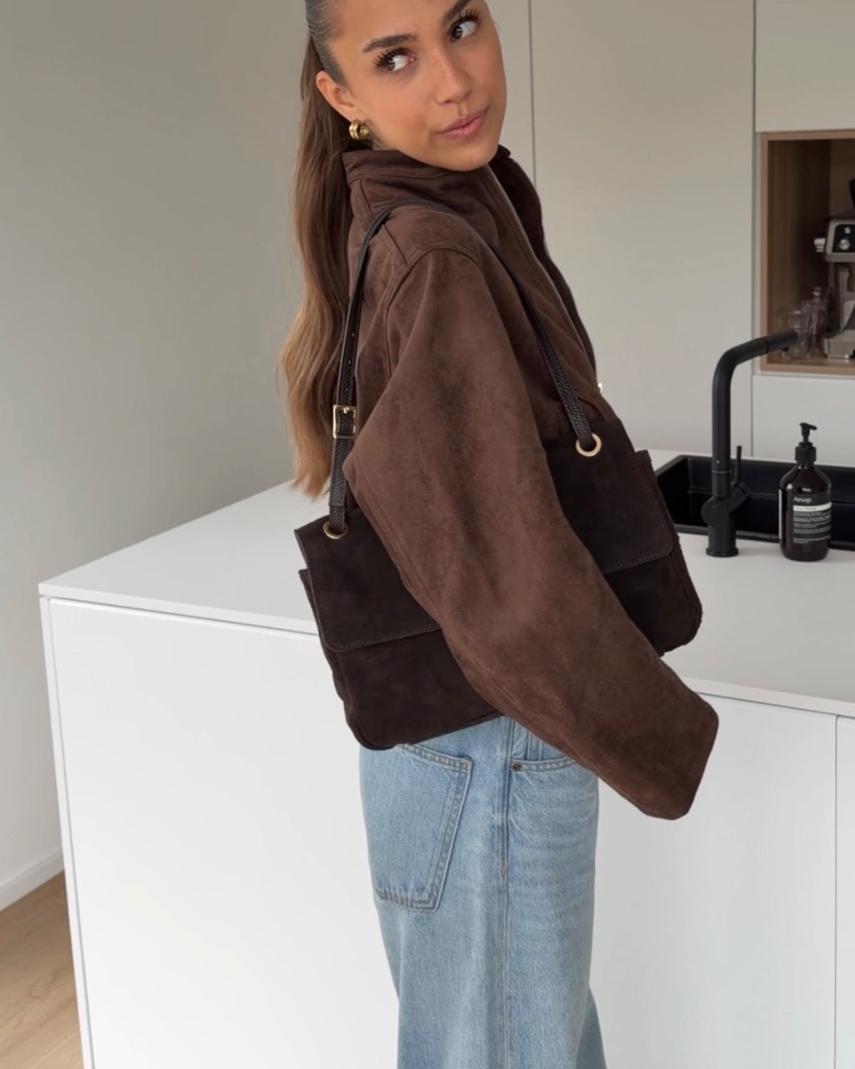 FAUX SUEDE JACKET BROWN – Braun | avenuegirls.de Damenmode