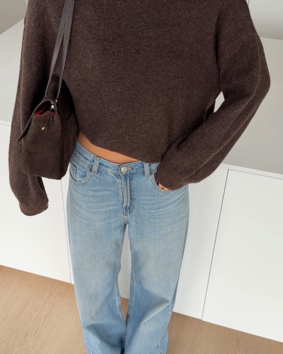 MOCKNECK PULLOVER BROWN – Braun | avenuegirls.de Damenmode