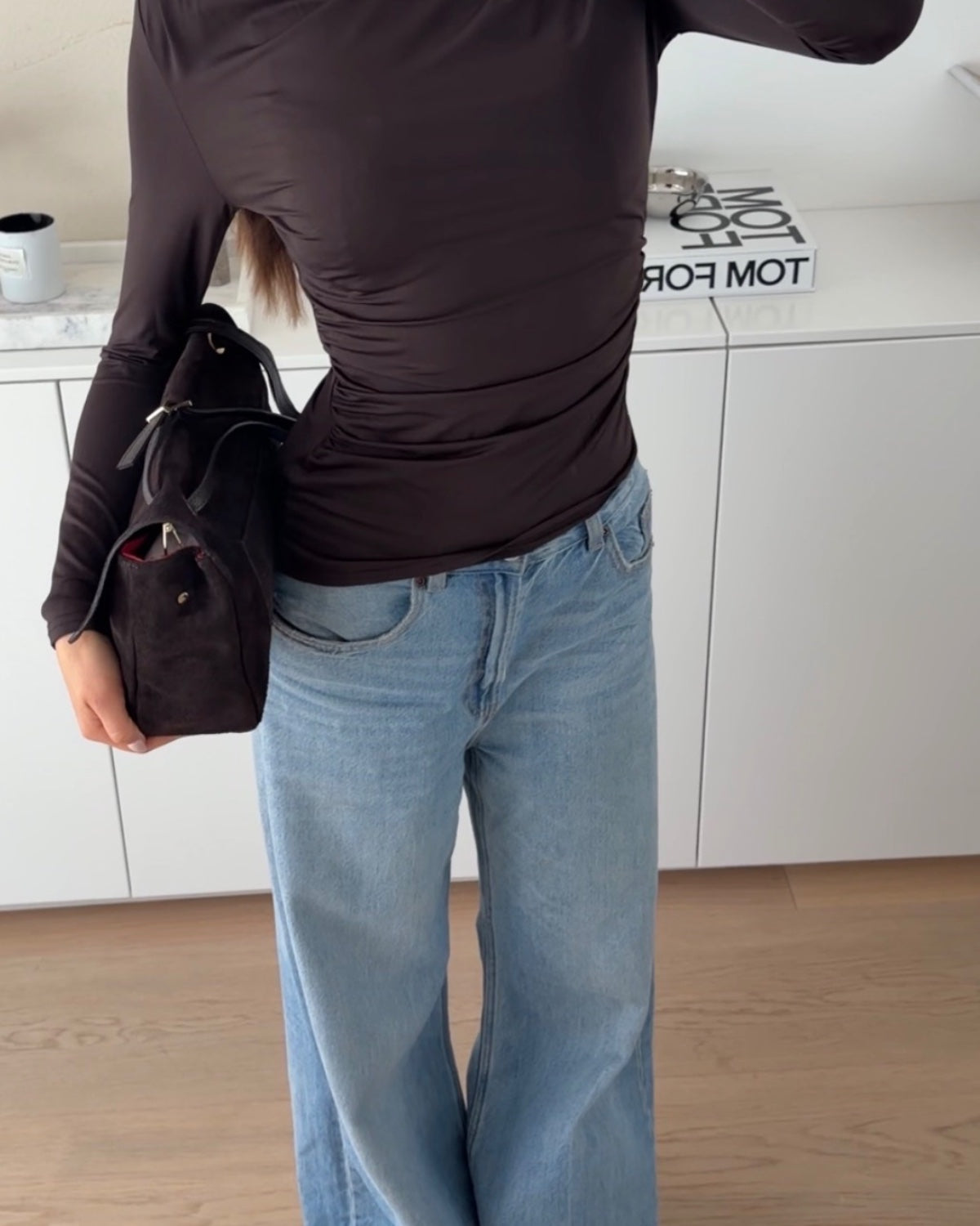 LONGSLEEVE DRAPIERT BROWN – Braun | avenuegirls.de Damenmode