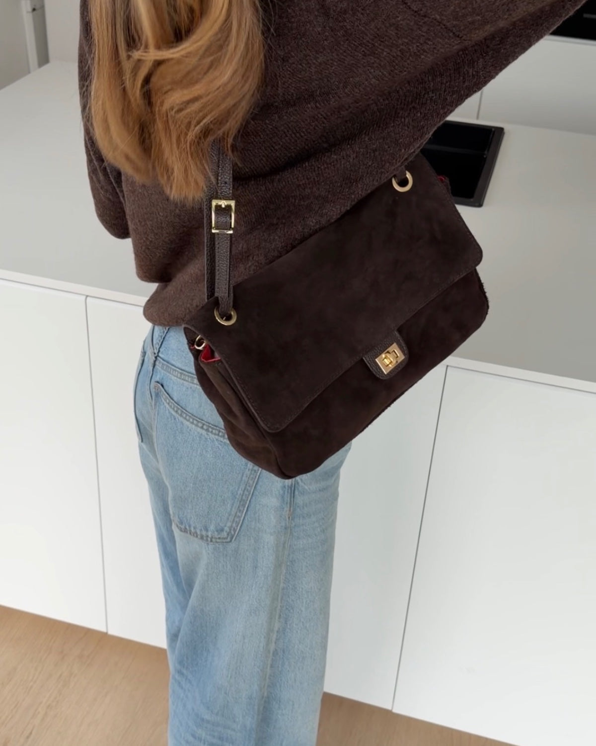 ECHTLEDER HANDBAG DARK BROWN – Dunkelbraun | avenuegirls.de Damenmode