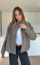 KARO ZIP JACKET BROWN – Braun | avenuegirls.de Damenmode